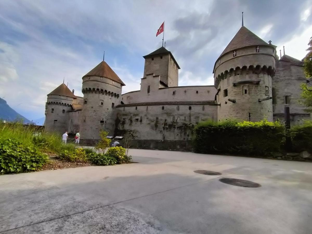 Aparthotel Castle View Veytaux Exterior foto